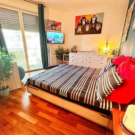 Appartement Meizon Business Tower, Imbarco Traghetti Sicilia E Sardegna, Terrazzo Esclusivo, Wi-fi Super Veloce, Parcheggio Riservato