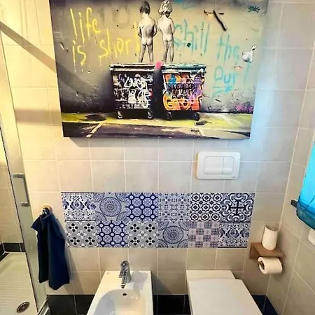 Meizon Business Tower, Imbarco Traghetti Sicilia E Sardegna, Terrazzo Esclusivo, Wi-fi Super Veloce, Parcheggio Riservato Appartement Genua