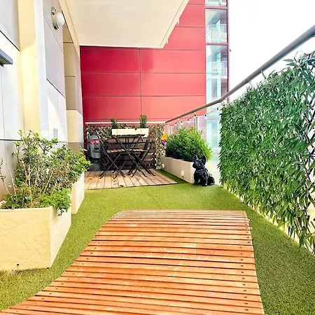 Meizon Business Tower, Imbarco Traghetti Sicilia E Sardegna, Terrazzo Esclusivo, Wi-fi Super Veloce, Parcheggio Riservato Appartement Genua