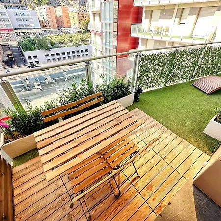 Meizon Business Tower, Imbarco Traghetti Sicilia E Sardegna, Terrazzo Esclusivo, Wi-fi Super Veloce, Parcheggio Riservato Appartement